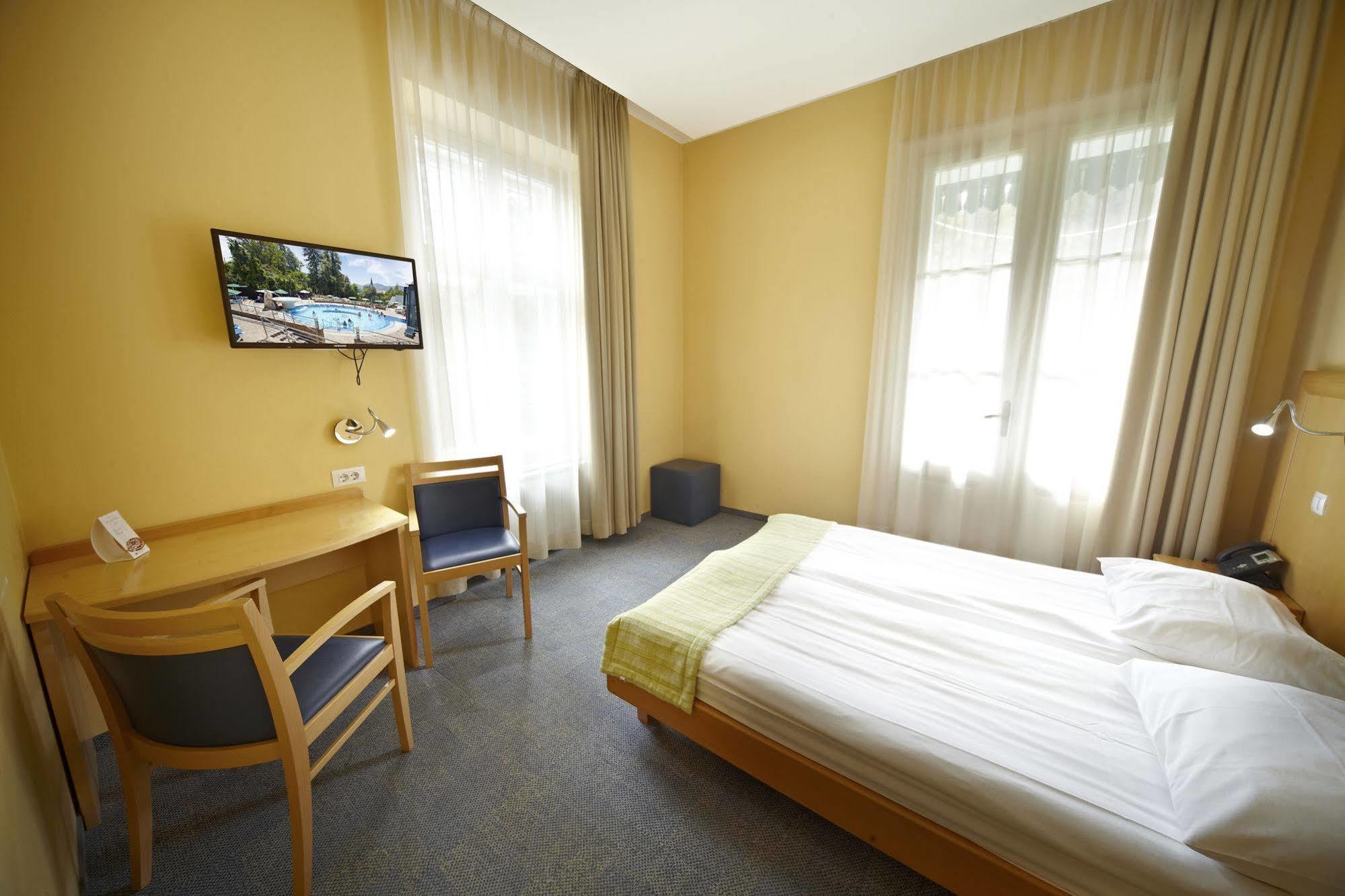Depadansa Hotel Park - Terme Dobrna Exterior foto
